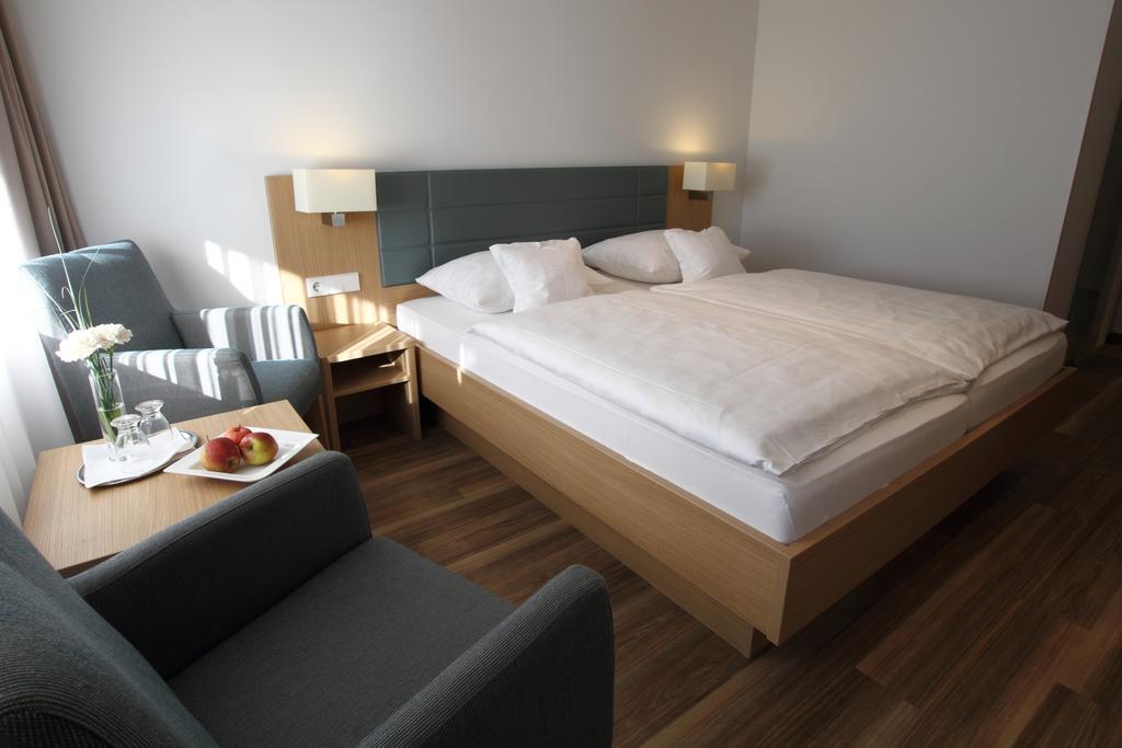 Hotel Seepark Garni Überlingen Kültér fotó